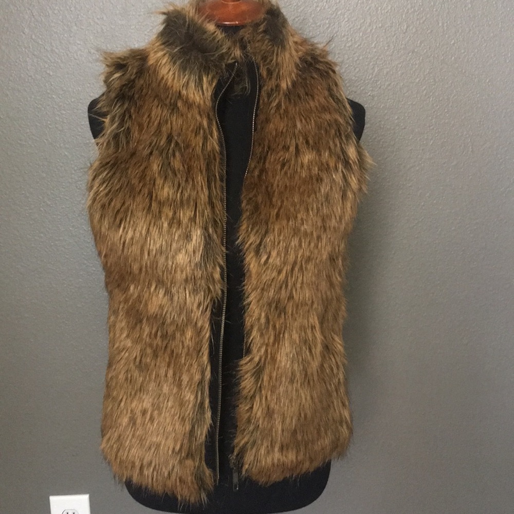 New zip front fur vest